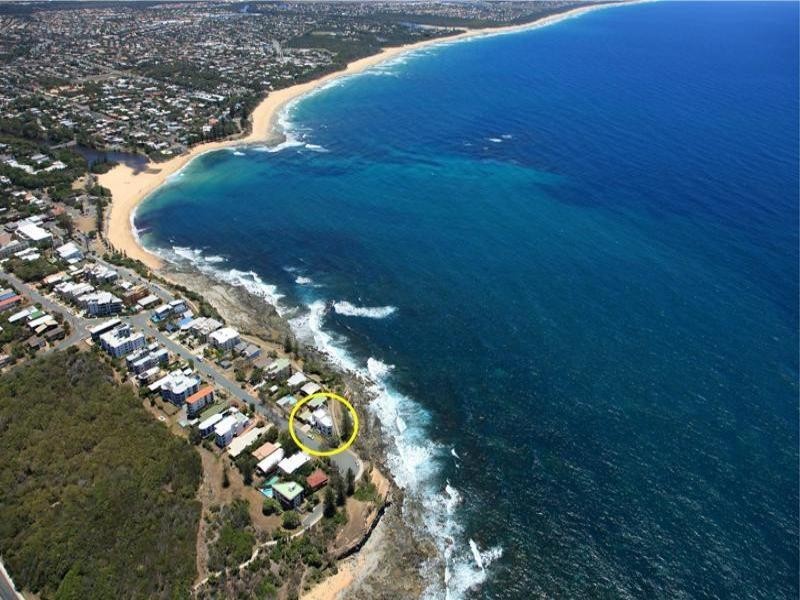 1 Mcilwraith Street, Moffat Beach QLD 4551