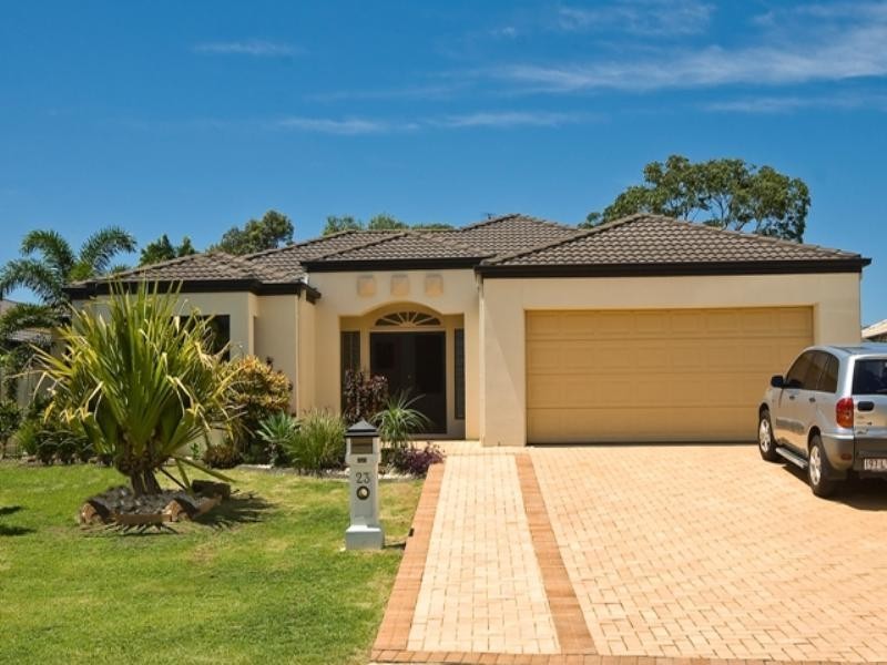 23 Midden Place, Pelican Waters QLD 4551