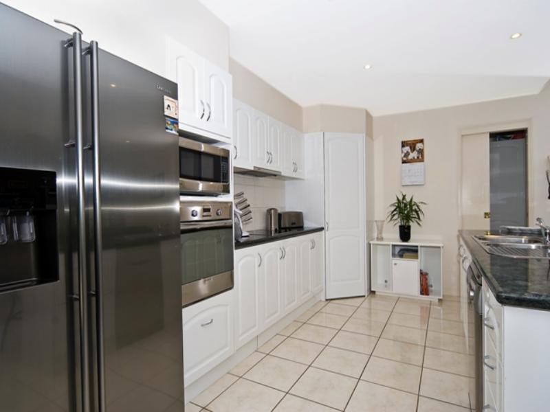23 Midden Place, Pelican Waters QLD 4551