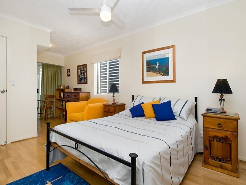 Unit 505 ‘The Moorings’ 89 The Esplanade, Golden Beach QLD 4551