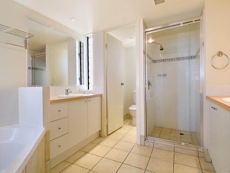 Unit 505 ‘The Moorings’ 89 The Esplanade, Golden Beach QLD 4551