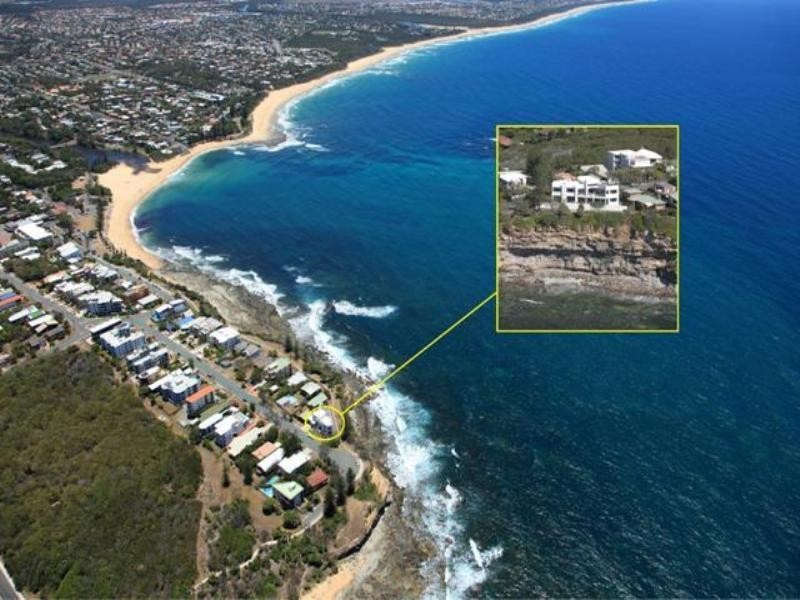 1 Mcilwraith Street, Moffat Beach QLD 4551