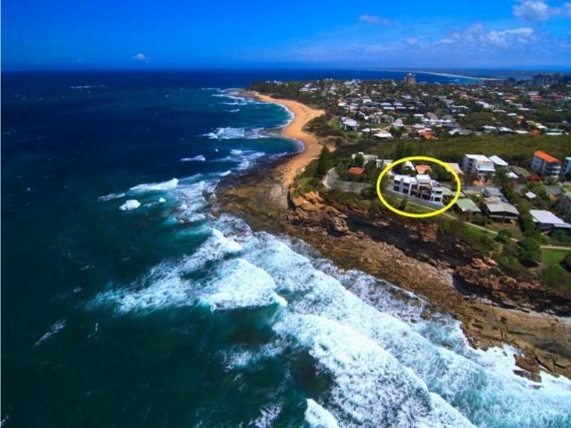 1 McIlwraith Street, Moffat Beach QLD 4551