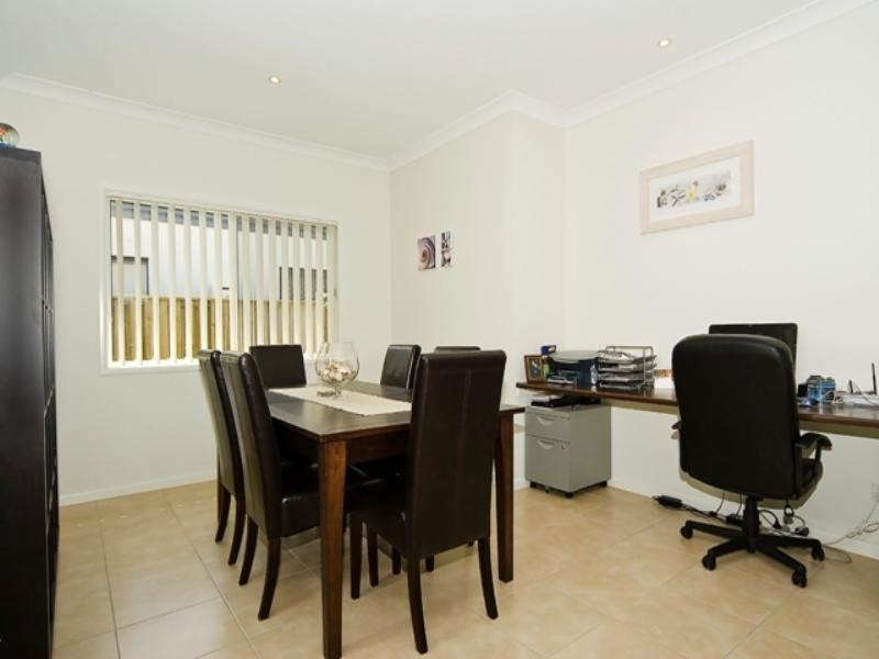 13 Eyre Place, Caloundra West QLD 4551