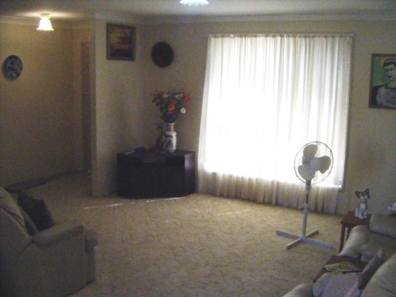 16 Crown Street, Currimundi QLD 4551