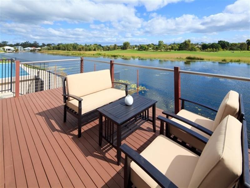 17 Francis Court, Pelican Waters QLD 4551