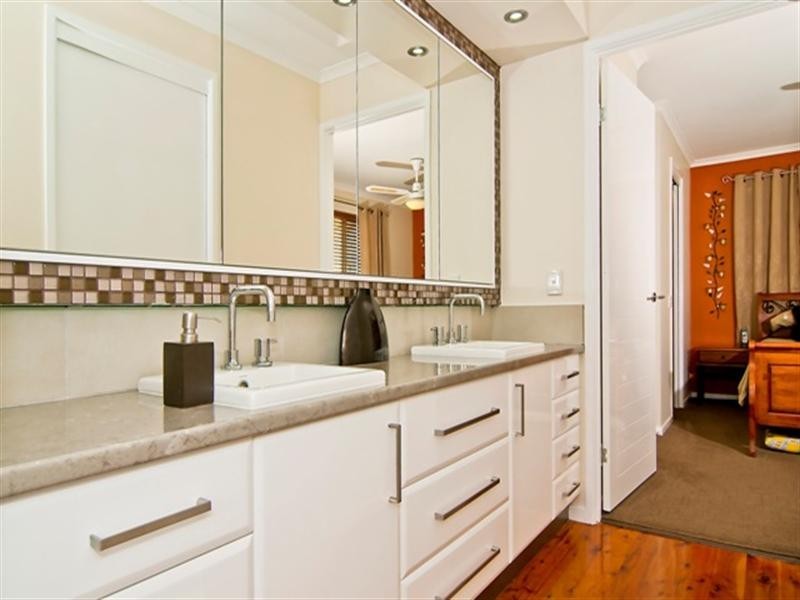 3 Birch Street, Little Mountain QLD 4551