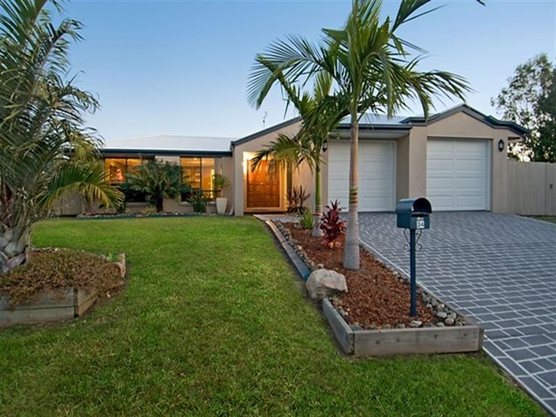34 Lang Street, Pelican Waters QLD 4551