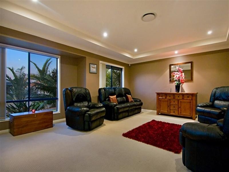 34 Lang Street, Pelican Waters QLD 4551