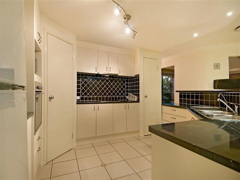 34 Lang Street, Pelican Waters QLD 4551