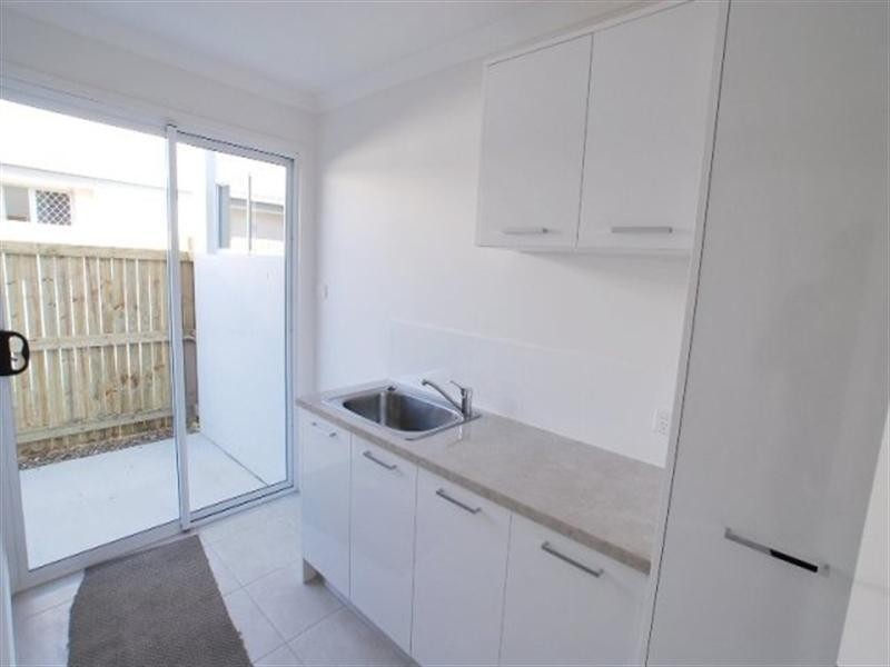 12 Cumberland Crescent, Meridan Plains QLD 4551