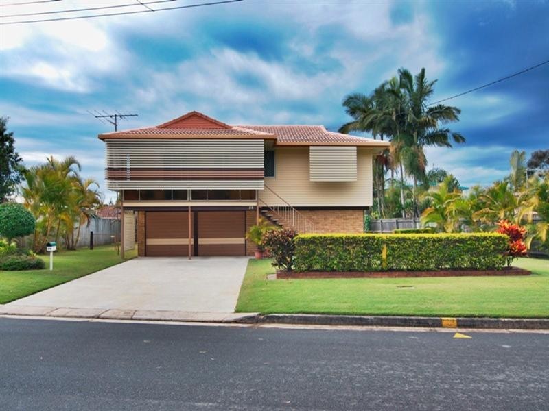17 Hankinson Street, Golden Beach QLD 4551