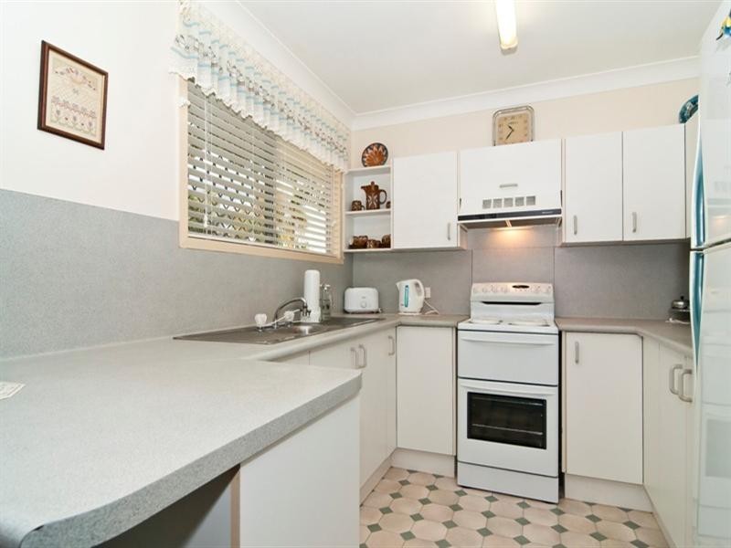 17 Hankinson Street, Golden Beach QLD 4551