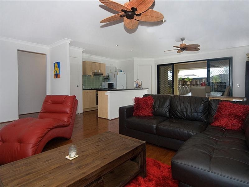 44 Liekefett Way, Little Mountain QLD 4551