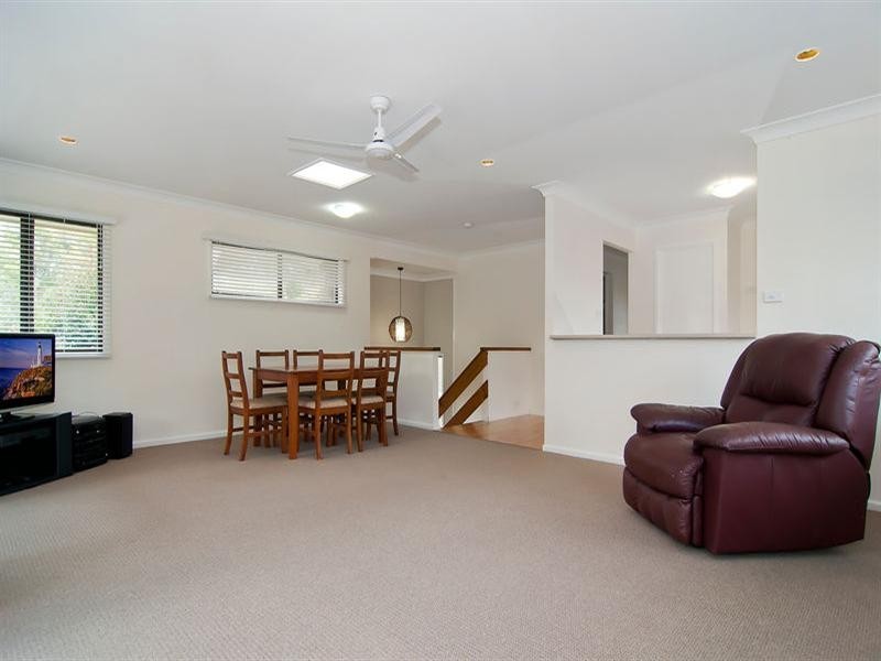 37 Booker Parade, Golden Beach QLD 4551