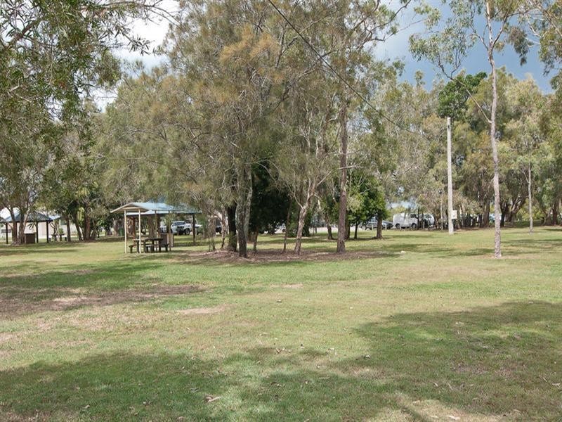 37 Booker Parade, Golden Beach QLD 4551