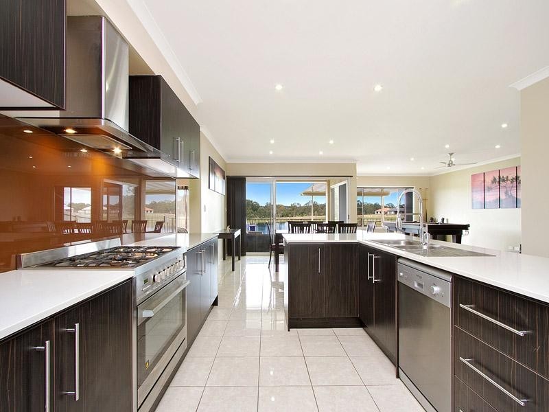 24 Lakeland Court, Loganholme QLD 4129