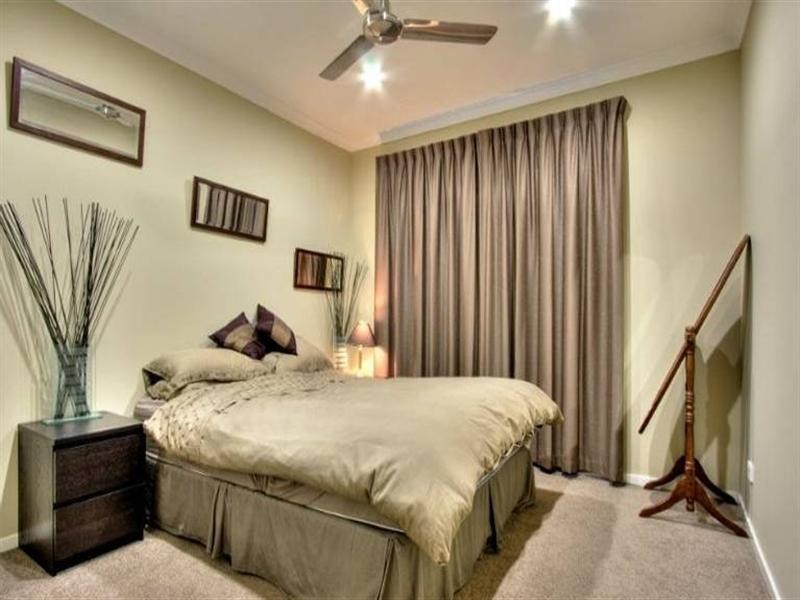 24 Lakeland Court, Loganholme QLD 4129