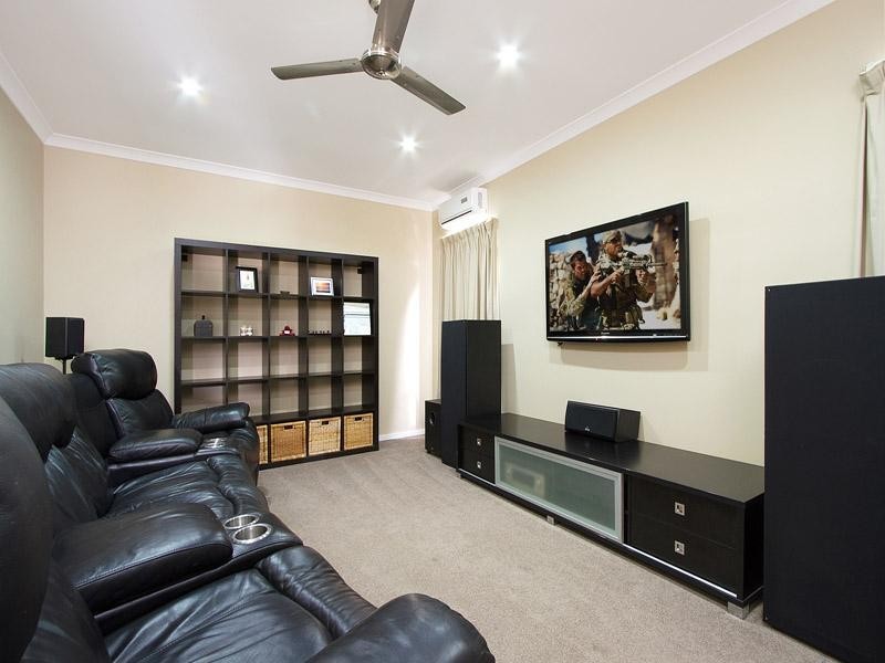 24 Lakeland Court, Loganholme QLD 4129