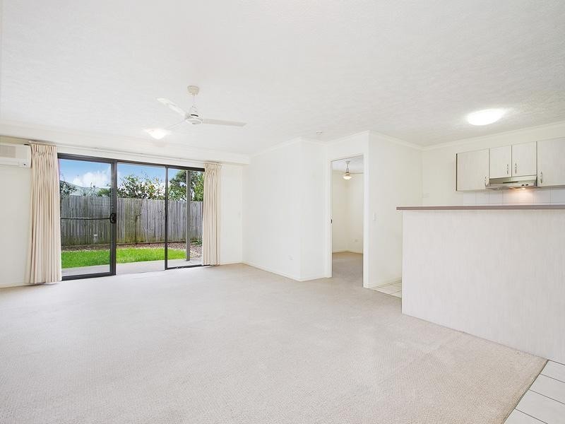 17/66 University Drive, Meadowbrook QLD 4131