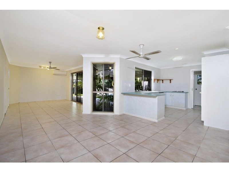 7 Harlech Court, Cornubia QLD 4130