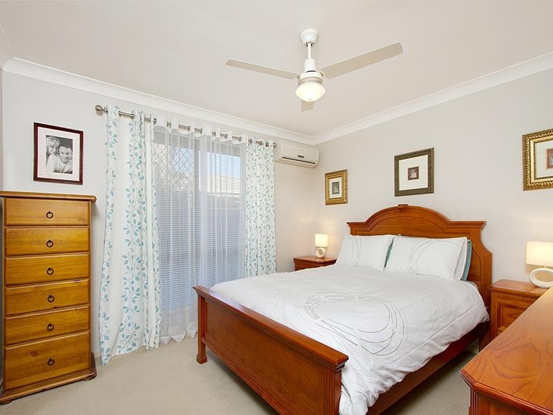 20 Cowra Street, Tanah Merah QLD 4128