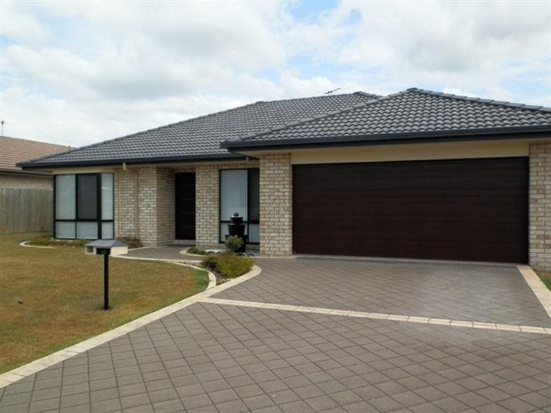 12 Lakeland Court, Loganholme QLD 4129