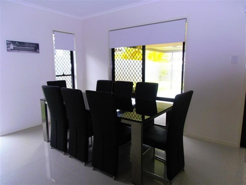 12 Lakeland Court, Loganholme QLD 4129