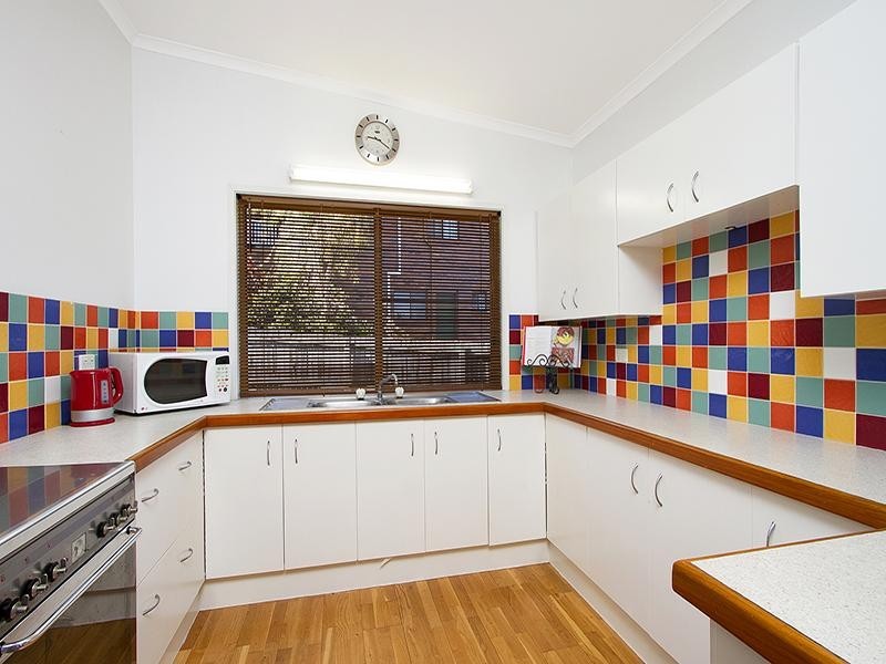 411 Chatswood Road, Shailer Park QLD 4128