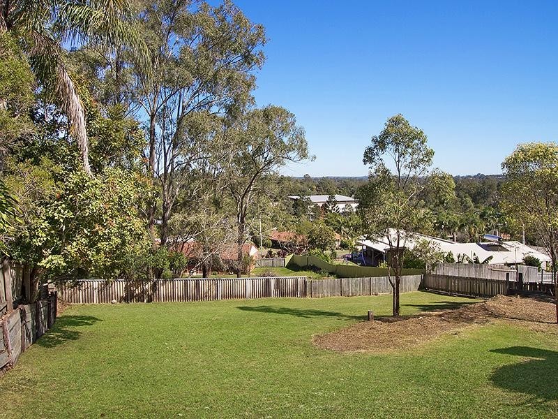 411 Chatswood Road, Shailer Park QLD 4128