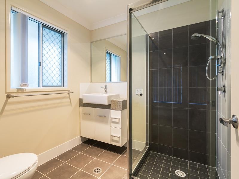 15 Koomba Street, Shailer Park QLD 4128