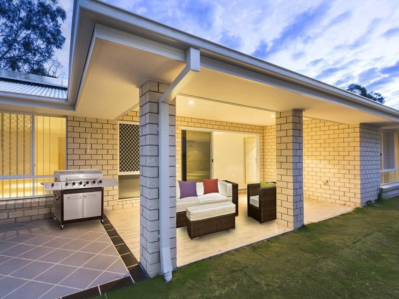 15 Koomba Street, Shailer Park QLD 4128