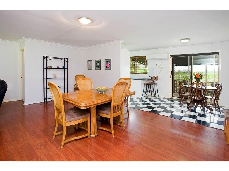 22 Tahan Crescent, Tanah Merah QLD 4128