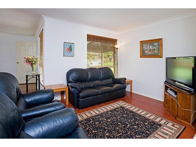 22 Tahan Crescent, Tanah Merah QLD 4128