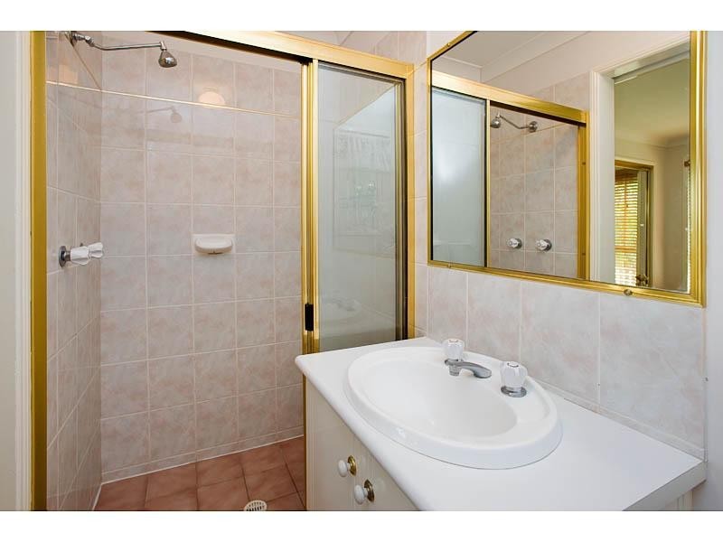 22 Tahan Crescent, Tanah Merah QLD 4128