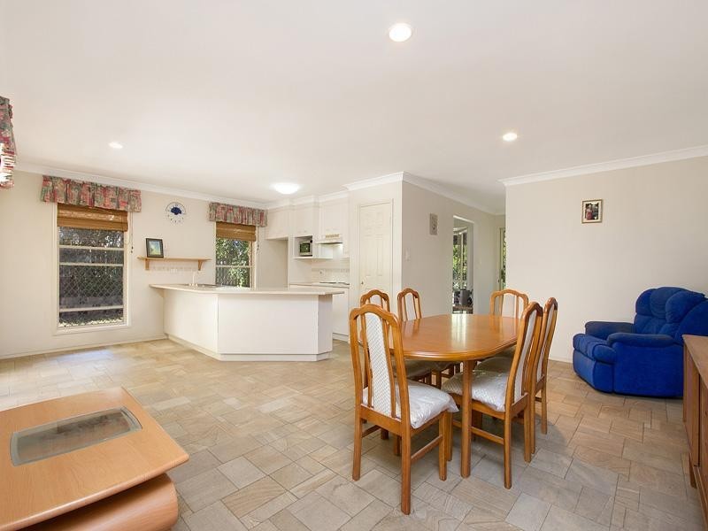 6 Sambit Street, Tanah Merah QLD 4128