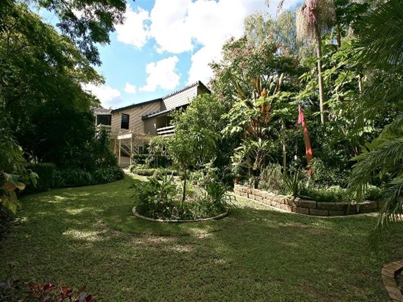 11 Celandine Street, Shailer Park QLD 4128
