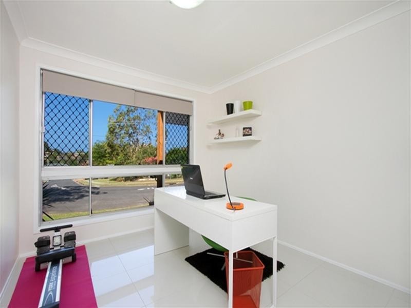 8 Belconnen Street, Rochedale South QLD 4123