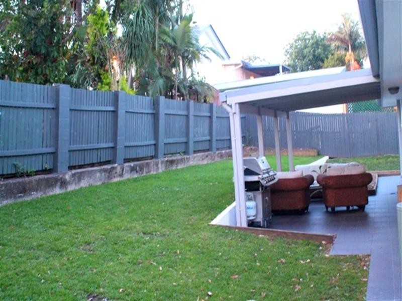 8 Belconnen Street, Rochedale South QLD 4123