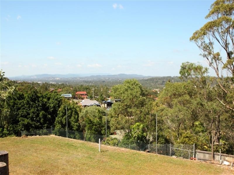 443 Chatswood Road, Shailer Park QLD 4128