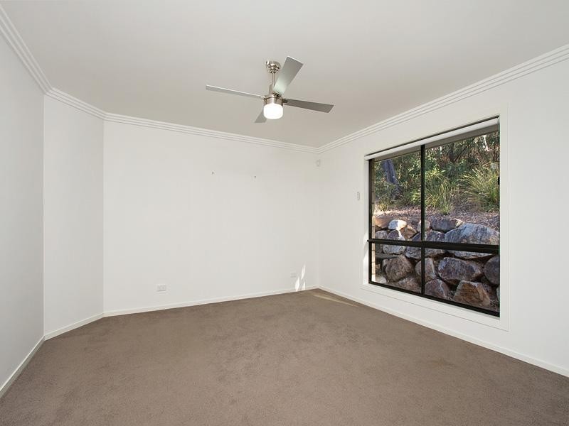 2 Range Drive, Tanah Merah QLD 4128