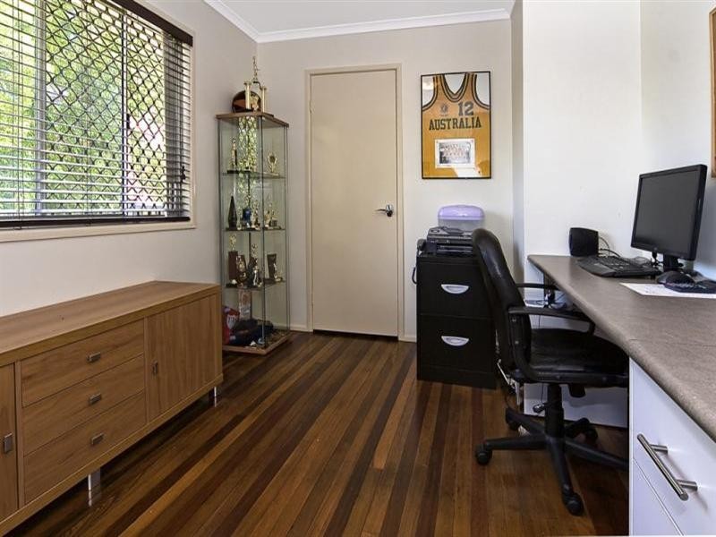 3 Cliff Court, Shailer Park QLD 4128