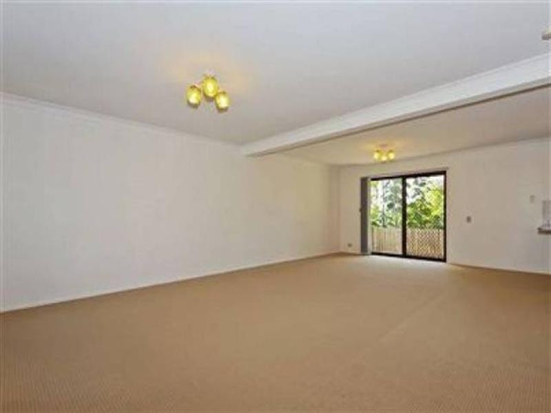 13/15 Lane Court, Mount Warren Park QLD 4207