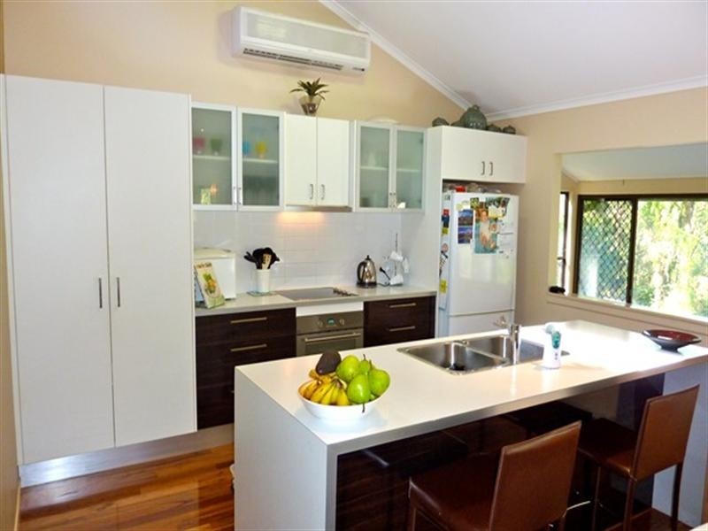 65 Barokee Drive, Tanah Merah QLD 4128