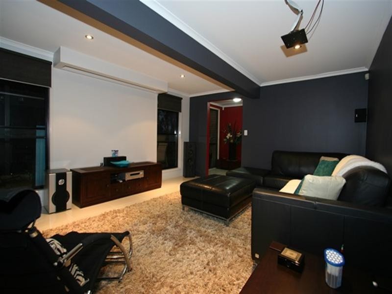 65 Barokee Drive, Tanah Merah QLD 4128