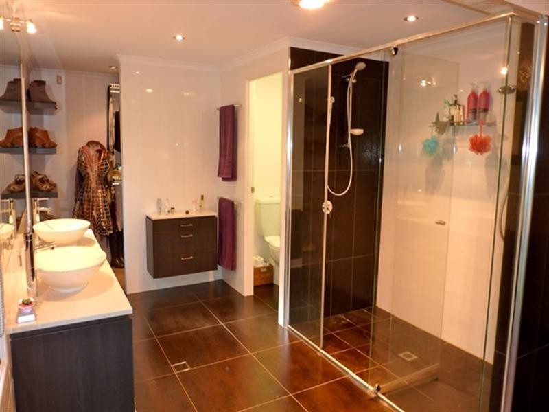 65 Barokee Drive, Tanah Merah QLD 4128