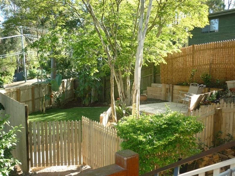 33 Gloria Street, Cornubia QLD 4130