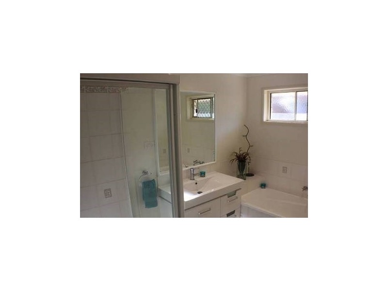 43 Tansey Drive, Tanah Merah QLD 4128