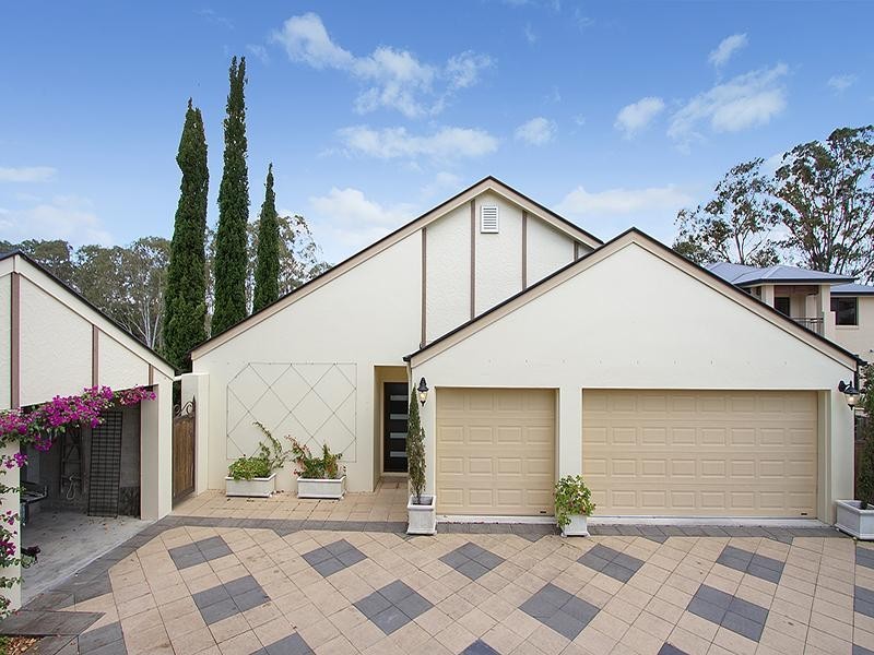 12 Riviera Court, Cornubia QLD 4130