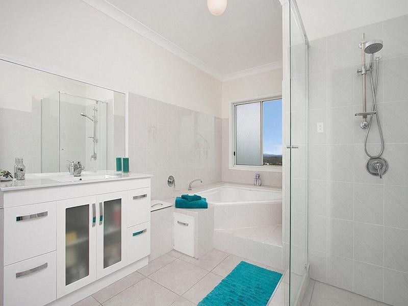 44 Adelong Road, Shailer Park QLD 4128